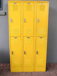 i need yellow lockers do you hear me back to school icious muebles de metal casilleros decoracion de unas