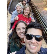 Maison White and Joseph Thurin's Wedding Website