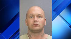 Deerfield Beach student arrested for assault with knife