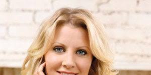 Sandra Lee's First Novel Bears Resemblance to Her Own Love Life