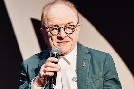 Peter and Gordon, the folk duo who became wildly famous when Paul McCartney  gifted them a song.