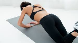 キレイをつくる自宅トレ vol.36】「ダイヤモンドプッシュアップ」でT ...