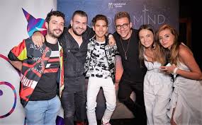 Sebastian dobrincu are 19 ani, a fondat storyheap la 17 ani, a lucrat cu companii ca apple și facebook, iar printre clienții agenției lui se numără forbes, mcdonald's, mashable, entreprenour.com, selena gomez, dj khaled şi justin bieber. Cel Mai TanÄƒr Milionar Din Silicon Valley Realizat Pe Barba Lui Le MulÈ›umesc PÄƒrinÈ›ilor CÄƒ M Au Crescut AÈ™a Cum Sunt AÈ™a È™i Pe Dincolo