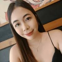 Regina Benavidez's Instagram, Twitter & Facebook