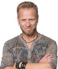 He is from ajax, ontario, canada, with his business located in pickering, ontario. Decked Out Watch Online Full Episodes Videos Hgtv Ca