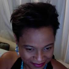 Veronica Knox (@Quasilunar)