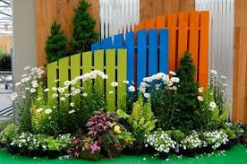 Risultati immagini per 200 IDEE PER DECORARE IL GIARDINO RICICLANDO