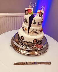 Birthday Cake For Wife Images Pin By Huby Saroukhanoff On Christmas Decor Joint Birthday Parties 50th Birthday Cake Husband Birthday