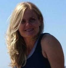 Lora Frederick's Instagram, Twitter & Facebook