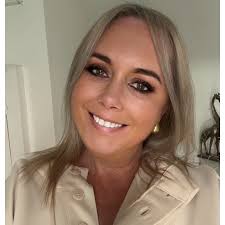 Michaela Armstrong is fundraising for Wirral Hospice St John's