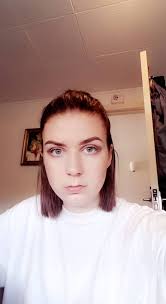 Góðan dag. Við erum tvær vinkonur sem óskum eftir 3ja herbergja íbúð á  höfuðborgarsvæðinu í byrjun september. Greiðslugeta er u.þ.b 220.000. Erum  ekki með gæludýr og erum reglusamar og snyrtilegar. Erum báðar