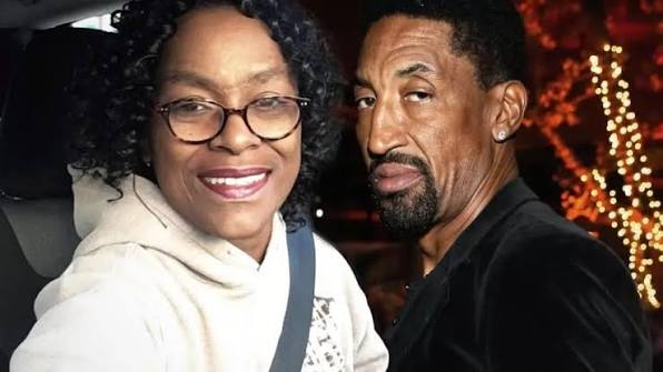 Biography Karen McCollum (born in 1967) is an enchanting singer and  songwriter from the United States. She found herself in the… Read more:  Scottie Pippen's ex-wife Karen McCollum Biography: Age, Net Worth,