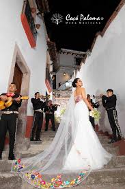 La época de bodas ya no se reduce al verano. Vestidos Novia Vestido De Novia Mexicana Vestidos De Novia Mexicanos Vestidos Mexicanos Para Boda