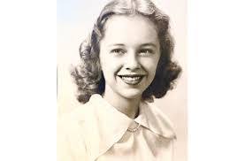 Marilyn Good's Instagram, Twitter & Facebook