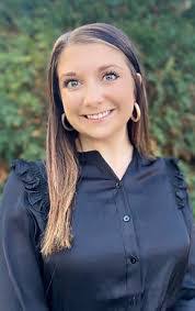 Josie Jones's Instagram, Twitter & Facebook