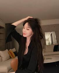 한예슬 남자친구에 대한 관심이 쏠리고 있다 하는데요. Z Wqrj5guuddvm