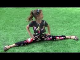 تحدي التقليد مع هيلا Hayla Tv Youtube Legging Fashion Pants
