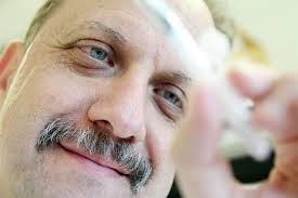 Pearland cancer researcher honored for his work