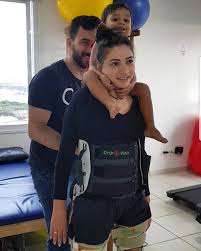 Maybe you would like to learn more about one of these? Lais Souza Compartilha Video Mexendo Os Ombros Jetss