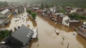 Several houses were destroyed by the flooding in the states of. Cy1o6gcv58riim