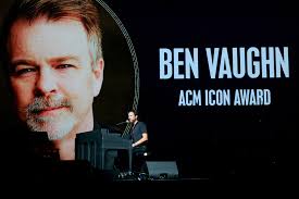 ACM Award winner Chris Janson performed his newly-penned song “Music Man,”  sharing an emotional tribute to ACM Icon Award recipient Ben Vaughn, and  there wasn't a dry eye in the room! @thechrisjanson