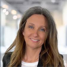 Congratulations to Herndon's own Cindy Roeder, director of Parks &  Recreation, recipient of the prestigious Fellows Award from the Virginia  Recreation and Parks Society!