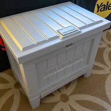 Trust me, if you have a secured box to protect your deliveries you'll wonder how you ever went without it! Yale S New Smart Delivery Box Prevents Package Pilfering Porch Pirates The Verge