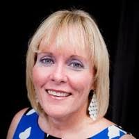 30+ "Roxanne Darling 🌿" profiles