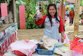 Warung sayur mayur, badung, bali, indonesia. Berjualan Sayur Keliling Yani Berhasil Renovasi Rumah Republika Online