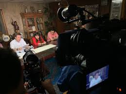 Manuel manoling morato is a former government official in the philippines. Abner Mercado On Twitter Dating Mtrcb Chairman Manoling Morato Tinatalakay Ang Kasong Administratibong Isinampa Niya Sa Ombudsman Laban Kay Quezon City Vice Mayor Joy Belmonte Kaugnay Sa Titulo Ng Kanilang Ancestral House