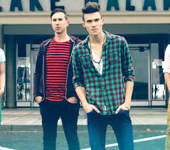 The band consists of lead vocalist, guitarist, and keyboardist albert černý, bassist and keyboardist jeroným šubrt, and drummer antonín hrabal. Lake Malawi Sound Czech