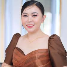 KIEHL'S Dark Spot Solution 100 ml ເຊລ້ຳສະຫຼາຍຝ້າ ກະ ຈຸດດ່າງດຳ  ຮອຍແຜເປັນຈາກສິວ ແລະຊ່ວຍໃຫ້ໜ້າກະຈ່າງໃສ