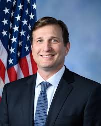 Robert Negron (@n70272301)