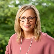 Lisa Campbell, Owner