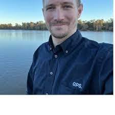 Chris Silvis's Instagram, Twitter & Facebook