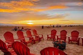 Showers outside the restrooms for everyone to use, up to 4 people at a time. The Ultimate Guide To Beach Bonfires In Orange County That Oc Girl