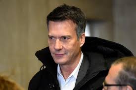 Chipotle executive takes plea deal in coke bust