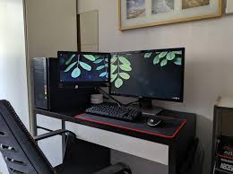 Hooking up a second, third, or even fourth screen can help give you a little bit of breathing room and make this article explains how to hook up your laptop to your external monitor and configure the display to if you own a windows laptop, connecting external displays should be very easy to set up. Here S My Setup With A Repurposed Laptop Screen As The Second Monitor Laptop Screen Two Monitor Setup