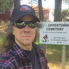 Visiting the historic Uppertown Cemetery