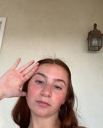 Serving face card. Serving natural. Serving hot a$$ biotchh🤗❤️