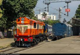 Railpictures Net Photo 14048 Indian Railways Wdm 3a At Ernakulam India By Jayrailfotographia Indian Railways Railway Railroad Photos