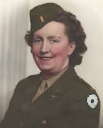 Mary Plein's Instagram, Twitter & Facebook