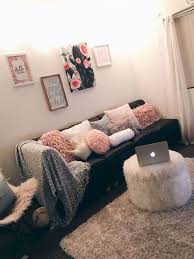 31 Insanely Cute College Apartment Living Room Ideas To Copy By Sophia Lee College Apartment Living Room College Apartment Decor Living Room Decor Apartment