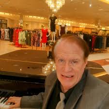Yet another Sunday Funday playing the grand piano at the Von Maur store in  Rosedale mall in St Paul Minnesota in the USA.