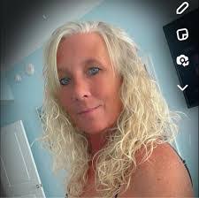 Jami Bean's Instagram, Twitter & Facebook