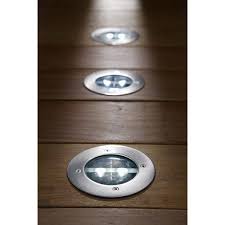 Projecteur solaire noir éclaire la terrasse. Lot De 4 Spots A Encastrer Solaires Grenada 20 Lumens Inox Inspire Outdoor Eclai