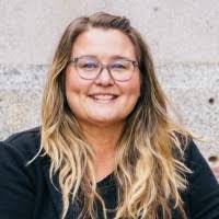 Jenna Bourque's Instagram, Twitter & Facebook