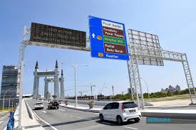 As required by section 12 2 apj 1987 the registered owner of a motor vehicle shall immediately inform the licensed registrar jpj in writing of any circumstances or events that affect the. Bernama Pkp Keluar Ikut Nombor Pendaftaran Kenderaan Polis Terengganu