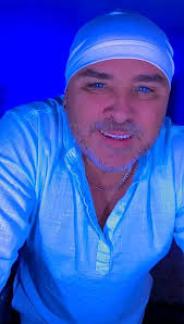 I think this might be a young John Felix Mullin. Any thoughts?