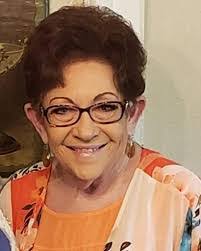 Kenyatta Mcintosh's Instagram, Twitter & Facebook